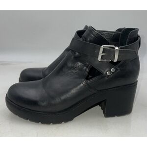 Steve Madden Boots Womens Sz 6.5 M Black Leather Georgina Upper Buckle Round Toe